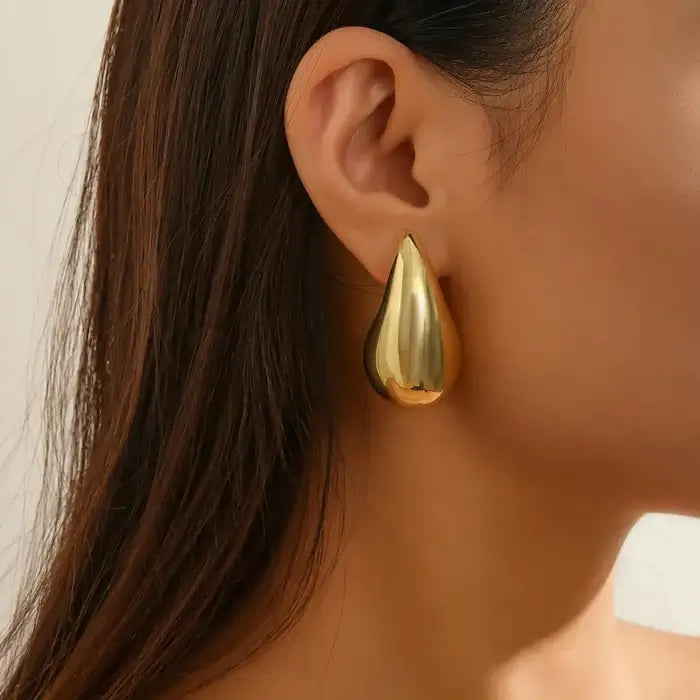 Brinco Gota Grande Banhado em Ouro 18k