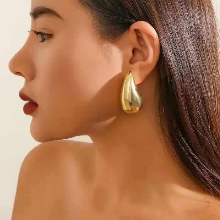 Brinco Gota Grande Banhado em Ouro 18k