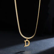 Colar com Inicial Banhado em Ouro 18k
