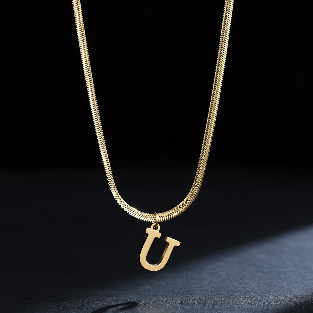 Colar com Inicial Banhado em Ouro 18k