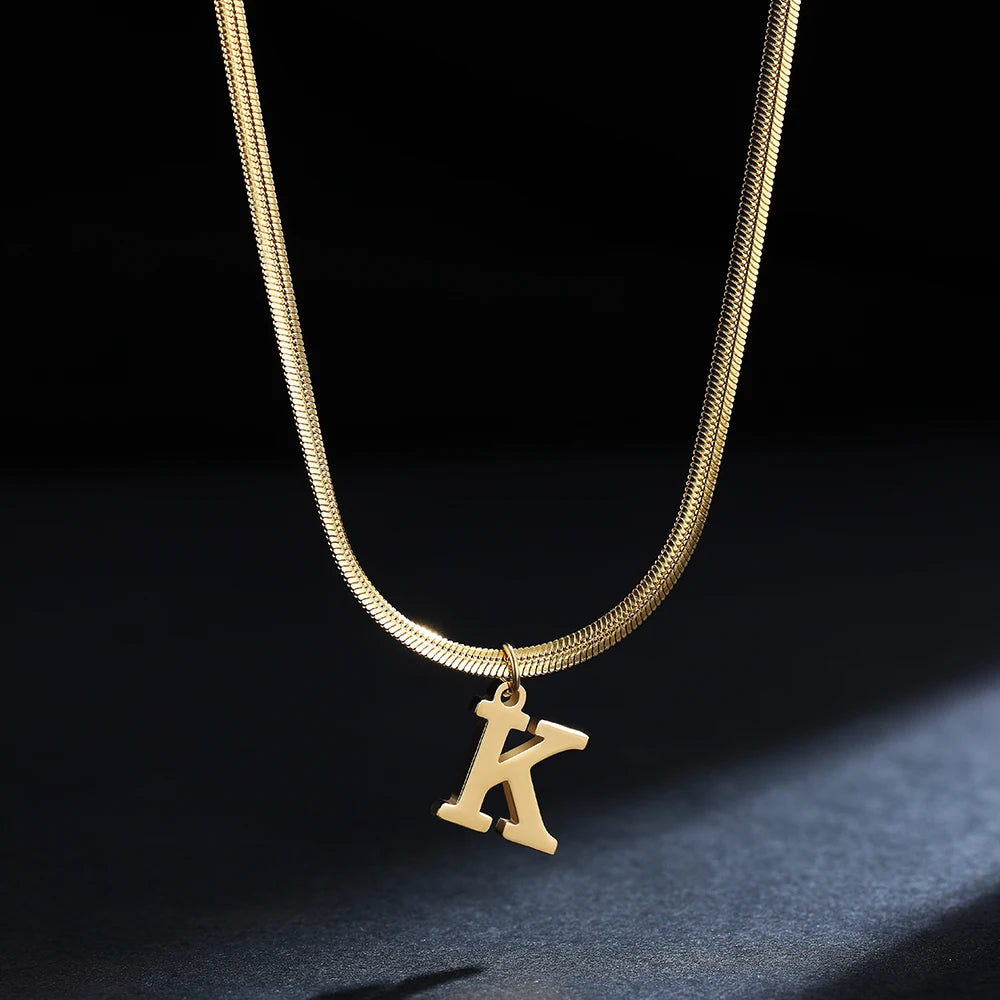 Colar com Inicial Banhado em Ouro 18k