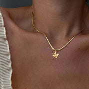 Colar com Inicial Banhado em Ouro 18k