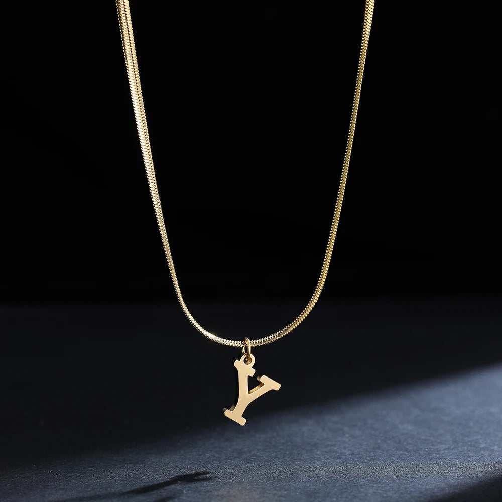 Colar com Inicial Banhado em Ouro 18k