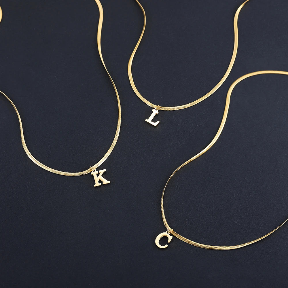 Colar com Inicial Banhado em Ouro 18k