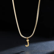 Colar com Inicial Banhado em Ouro 18k